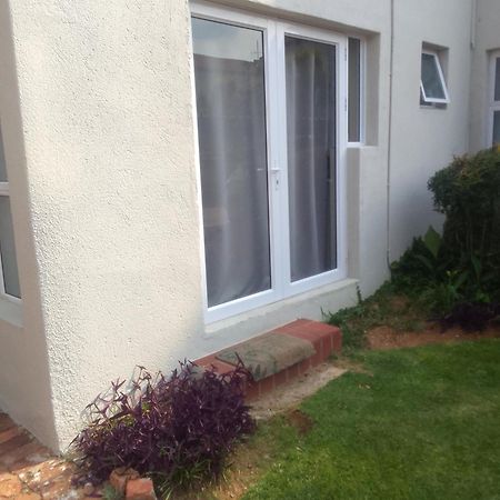 The Apartment On Katherine Street In Central Sandton Johannesburg Esterno foto